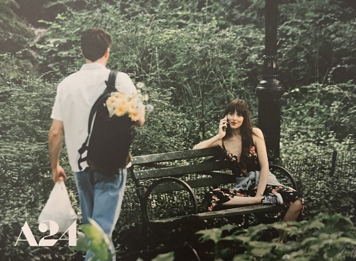 ‘materialists girl’ t-shirt acquired 🙂‍↕️