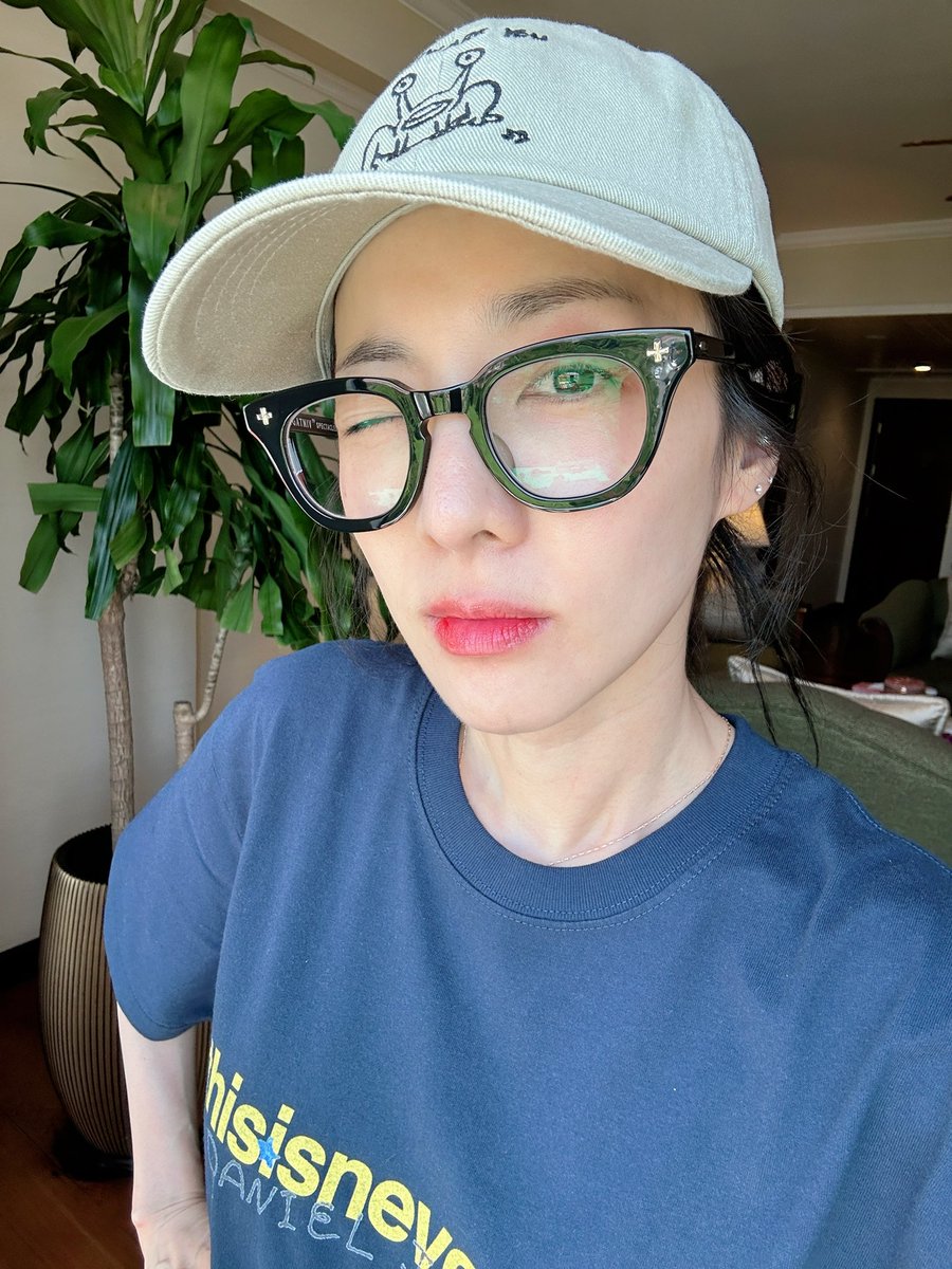 krungy21's tweet image. Dara in Cambodia 🧡