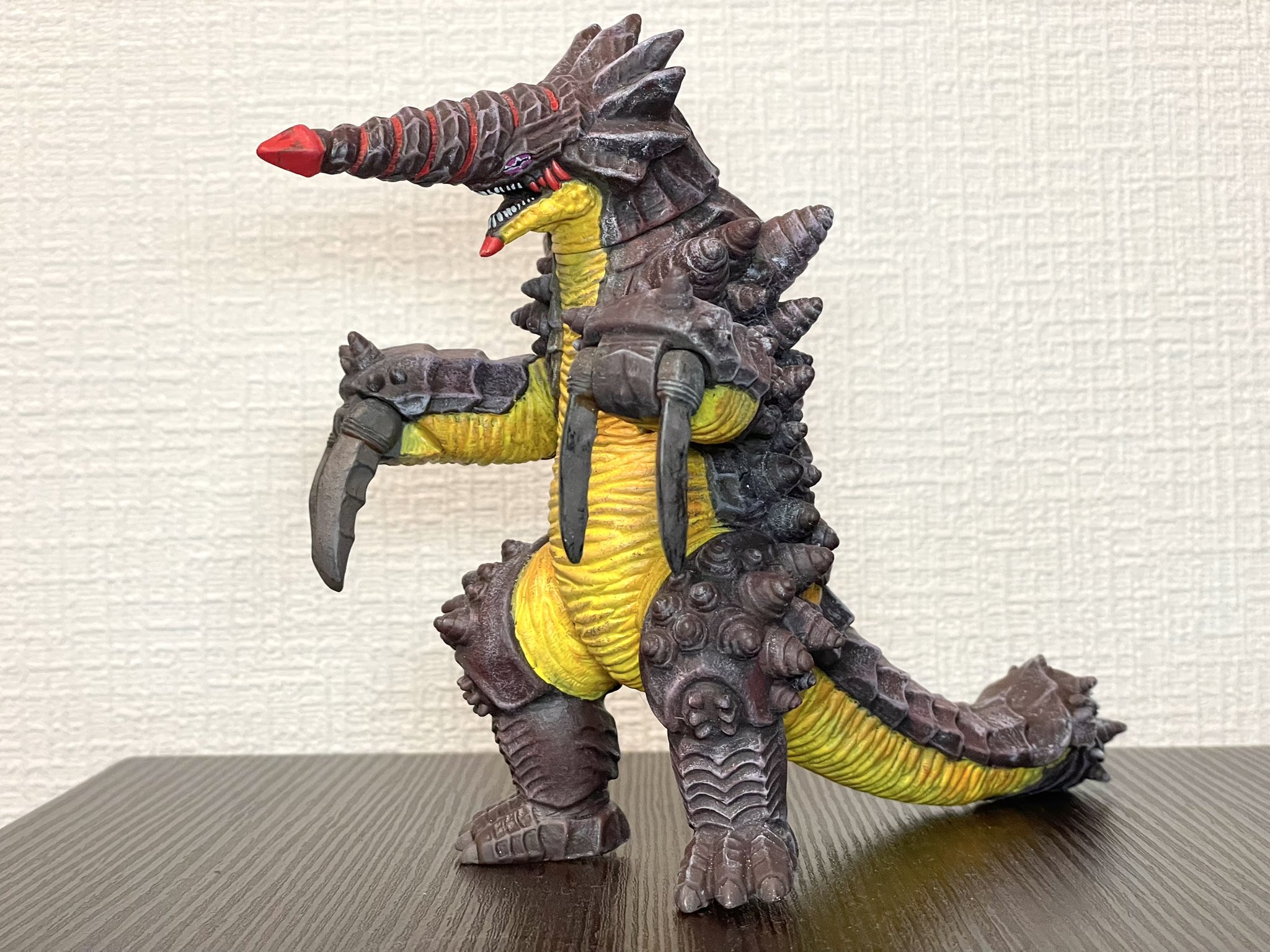 ◾️リペイント完成品◾️熱線怪獣グライム◾️ウルトラ怪獣アドバンス◾️ ◾️リペイント完成品◾️熱線怪獣グライム◾️ウルトラ怪獣