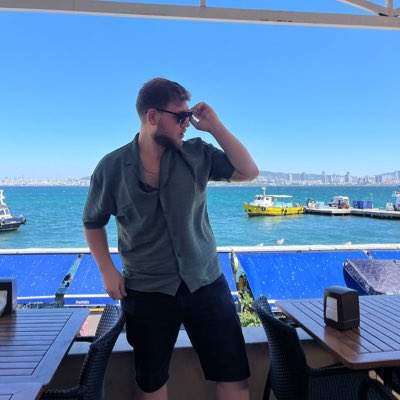 _Emre_TRKMN's tweet photo. #YeniProfilResmi https://t.co/UEB9UYNdUn