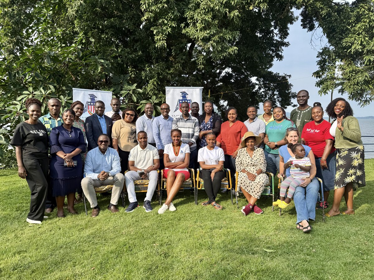 📸 USEA Leaders’ Retreat 2025

One network. One vision. One powerful movement.
Our alumni leaders gathered today to connect,reflect &amp; chart bold paths forward.

The Movement of Possibilities is on. 💥

#USEAUganda #USEALeadersRetreat2025 #ExchangeAlumniUG #KnowYourProgram