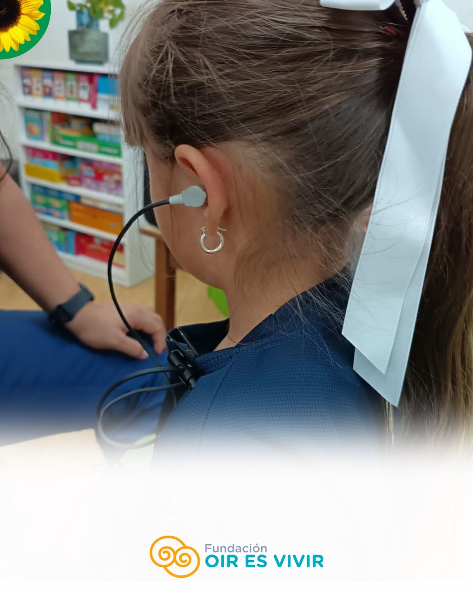 ¡Recientemente, nuestro programa móvil de #exámenesauditivos estuvo en la Academia Interamericana de Panamá en #CostadelEste atendiendo a un grupo de estudiantes! 🎉
A través de esta iniciativa, nuestro programa Aprendo Escuchando, visitamos #escuelas para realizar pruebas.