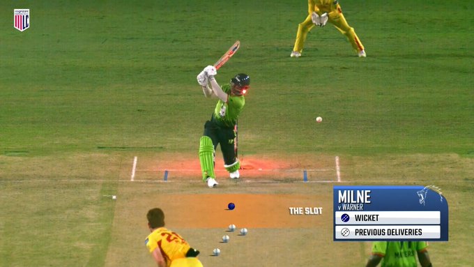 What a setup! 🎯 Adam Milne outsmarts David Warner 👌