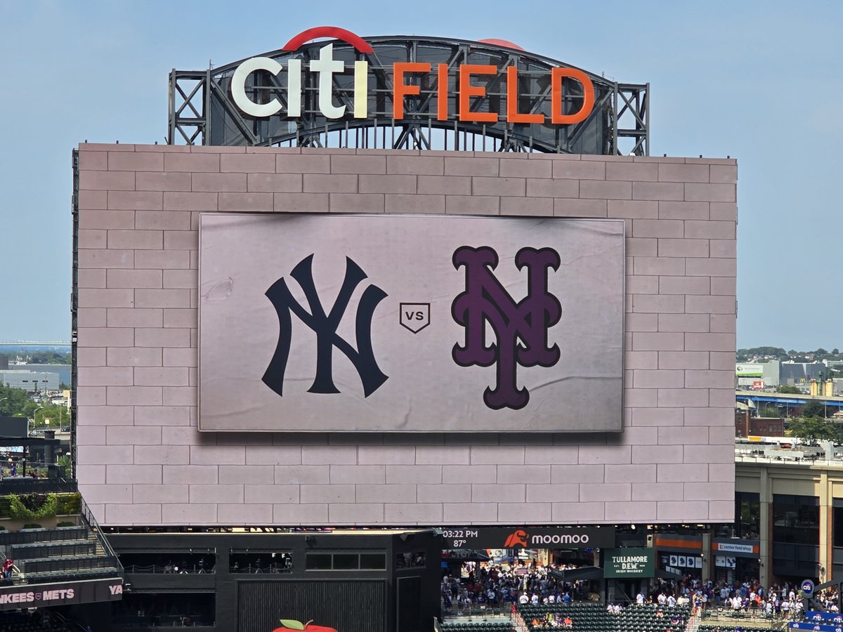 amanofNY's tweet image. FUN DAY AT THE BEST ⚾️FIELD IN #MLB 

LET'S GO @METS WIN

#SubwaySeries 

🍎#LFGM⚾️#LGM