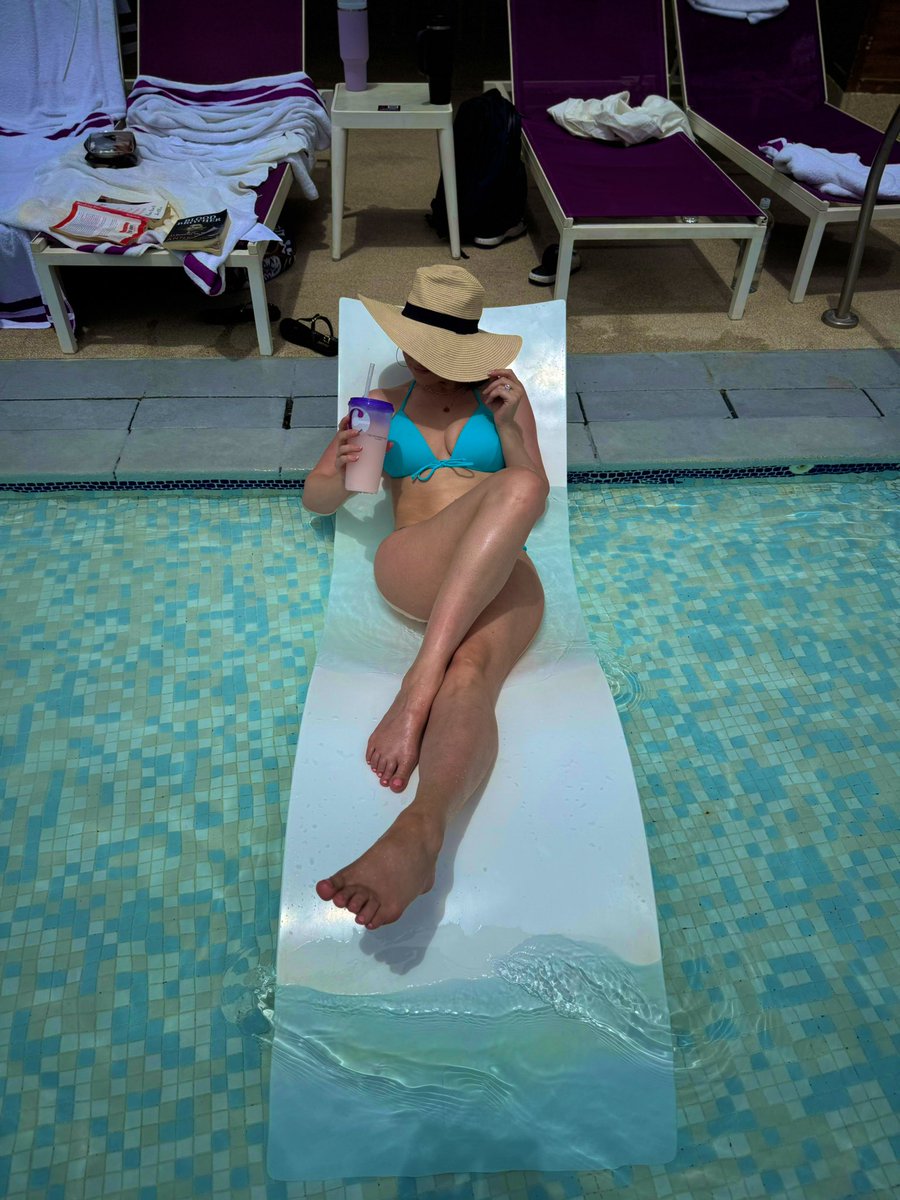 out of office notification <a href="/Cosmopolitan_LV/">The Cosmopolitan</a> <a href="/sachardonnay/">Sacha</a>