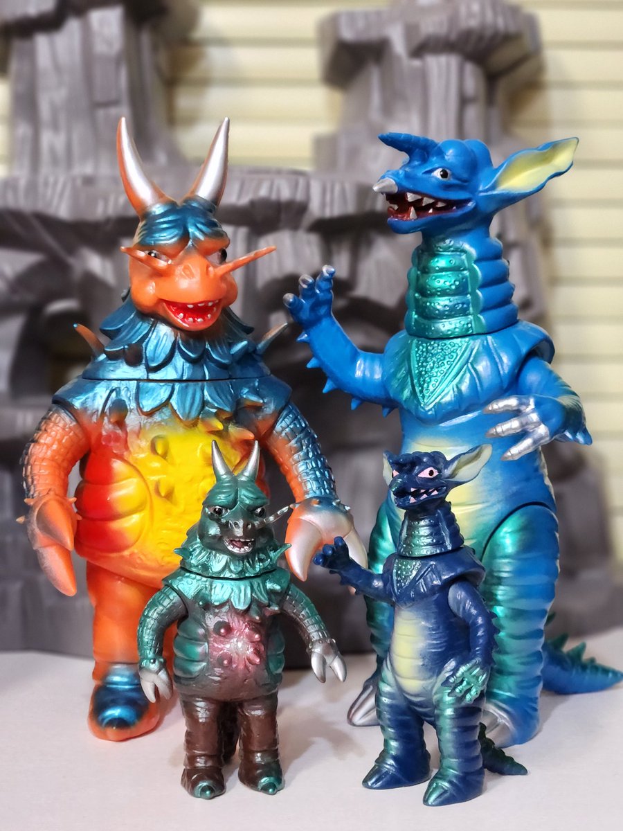 バルガラス　ガンダーギラス　ソフビ　復刻　恐獣　セット品 3体セット品 流星人間ゾーン 恐獣 ザンドラ バルガラス ガンダーギラス