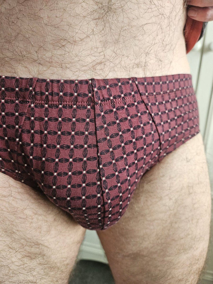 markinys tweet media