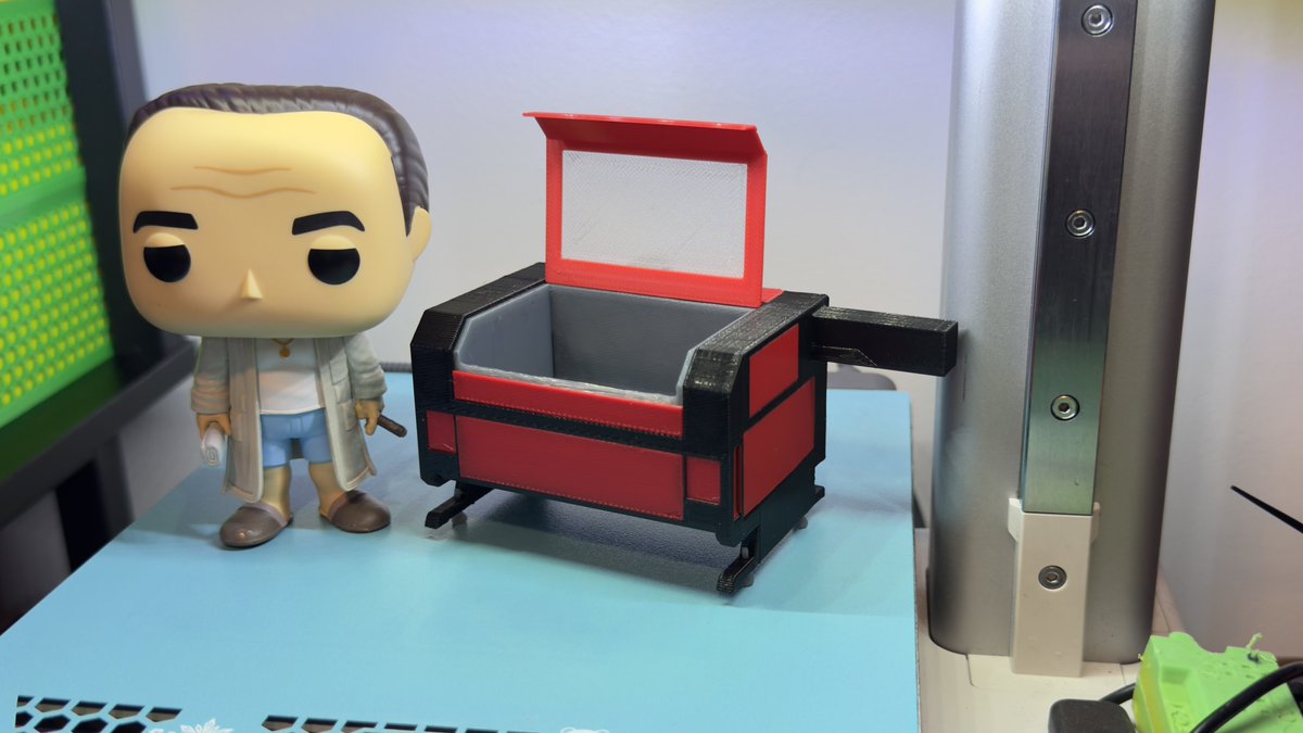 SharkWitLasers's tweet image. I created this model of my OMTech Laser Engraver. It can be used to store items on your desk or scaled to size for your business cards at your booth! If you find this useful, you can download it from MakerWorld - Enjoy!!!
makerworld.com/en/models/1579…
#3dprinting #laserengraving…