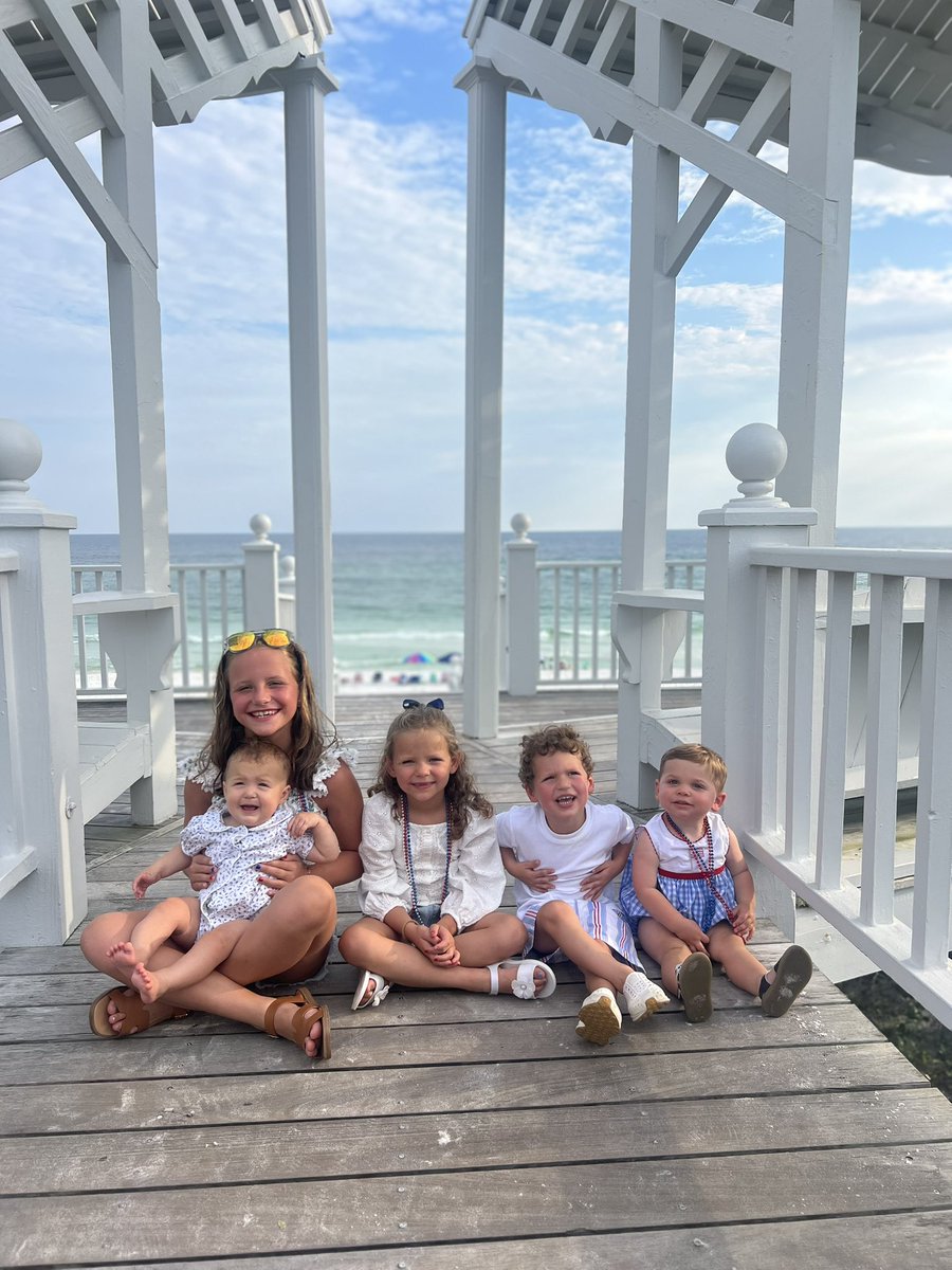 NYSEandeasy's tweet image. Next generation!