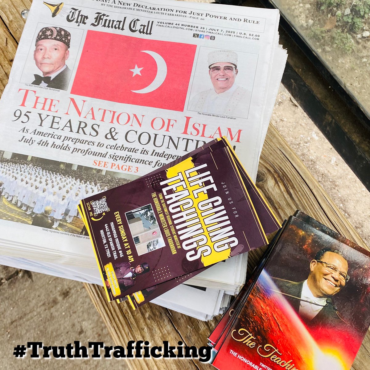 BrotherQiyam's tweet photo. ๐บ #TruthTrafficking: Our Nation of Islam Independence Day weekend celebration continues! Had another blessed push this morning in the Southeast Houston streets with my Fruit of Islam brother @lintonmuhammad spreading @TheFinalCall !! https://t.co/du0BmmBLhT
#Farrakhan https://t.co/bObeLBEPZ3