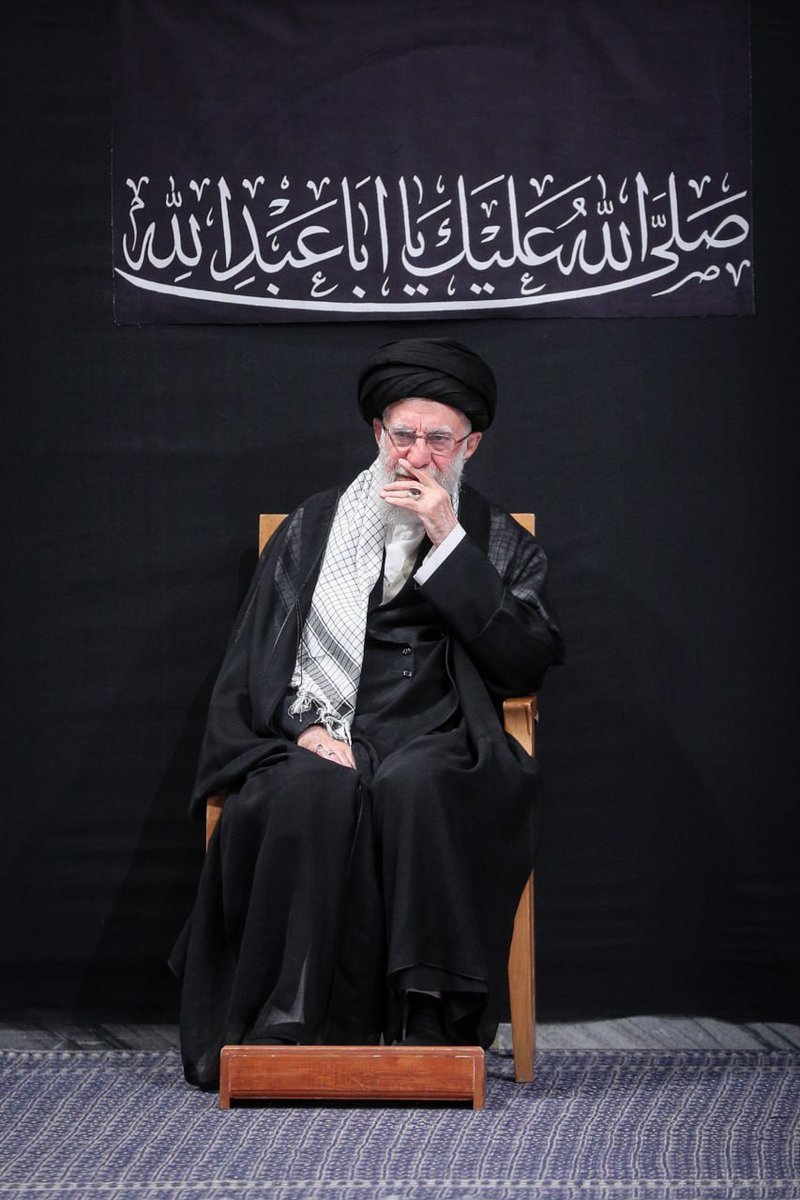 truth30ker's tweet photo. خدا دلتون رو شاد کنه حضرت زهرا🤲🤲

#لبیک_یا_خامنه_ای https://t.co/Wki6bI48Ju