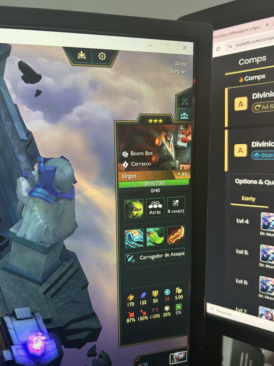 vique182's tweet photo. eu faço um zed 3 o cara um urgot 3 na mesma partida KAKAJSHAKSJAKAKAKKAKAK BIZARRO #tft https://t.co/hMyPophQTz