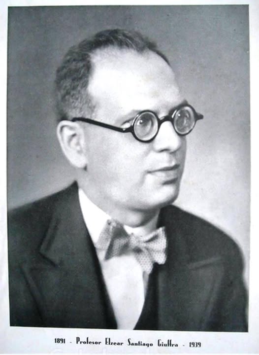 portalmeteo's tweet photo. 5 de #Julio #Julio5 #Uruguay #meteorología 130 años del servicio meteorologico ex #DNM, actual @inumet Profesor Elzear Santiago #Giuffra (1891-1939) #Geografia #astronomia Implementó la Teoría Frontal de la Escuela Noruega de Bergen en el pronostico meteorológico oficial en 1930. https://t.co/fR1gVtvovS