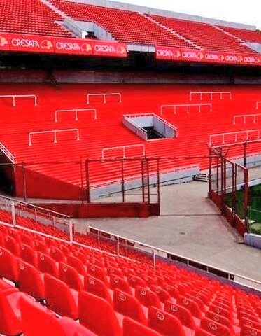 SiempreParaCAI's tweet photo. GESTIÓN TODO GRIS ‼️ No es algo menor a desatender. Están tomando la Identidad más grande de este Club, EL ROJO, y su estandarte más simbólico, el Estadio, y lo están haciendo con falta a la transparencia prometida. Siguen hachando una marca que se identifica con un color 🔴 +⬇️ https://t.co/BzKmMSux1N