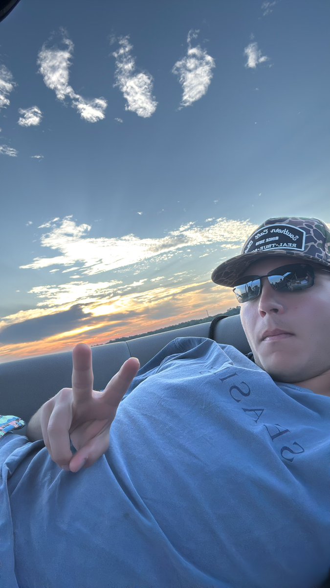 LandonCarroll19's tweet image. #retiredlife #charlotteNC #cleanmoney #futureUABnilsponsor