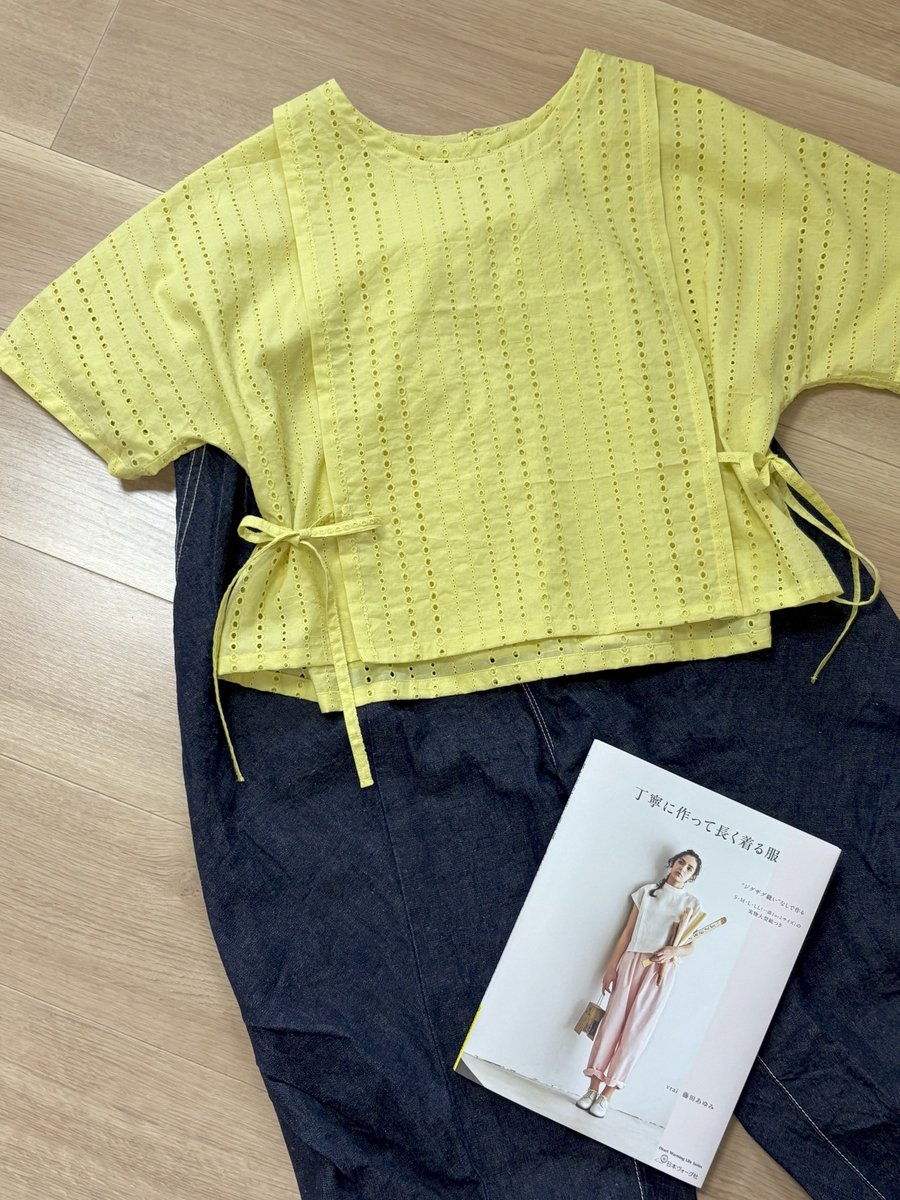 イエローのレース生地で、涼しくて心地よい服ができました♪『丁寧に作って長く着る服』のジレ付きブラウスです。
【現品限り特価】Exclusive Collection ビビッドカラーのコットンレース 「ストライプ」
📍otsukaya.co.jp/store/products…