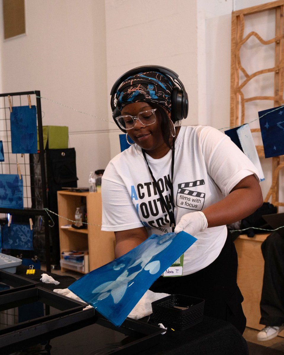 SmithsonianFolk's tweet image. The #2025Folklife Festival will have you looking through a new lens. 🎥 Come meet the emerging creators who are telling unique stories about their worlds.
Join us inside the Smithsonian Arts + Industries Building from 12–4 p.m. through July 7. Learn more: s.si.edu/3REQH9a