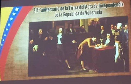 🇨🇺 Participamos esta tarde en la actividad organizada por la Embajada de #Venezuela en #Cuba para conmemorar el 214 aniversario de la firma del Acta de Independencia de esa nación, un trascendental suceso que marcó los destinos de ese país.
Históricos son los nexos que nos unen.