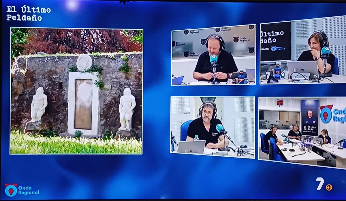 La puerta tiene símbolos e inscripciones relacionadas con la Alquimia. Lo estamos viendo en #elultimopeldano de <a href="/ORMurcia/">Onda Regional</a> en <a href="/la7tele/">La 7</a> TV. Síguenos por TV o por internet: la7tv.es/video/a-la-car…
