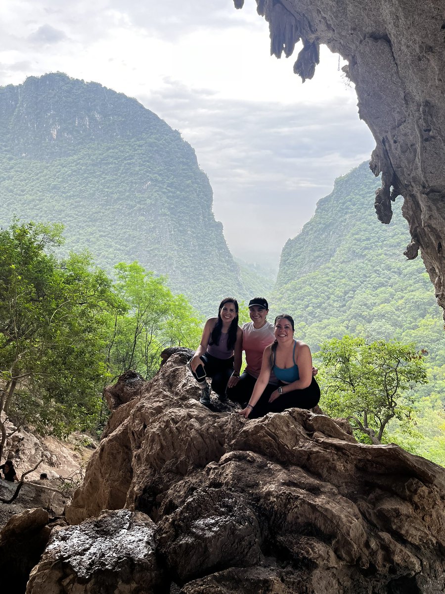 La etapa de seguirles el pedo a tus amigas trepa cerros recomiendo no saltársela