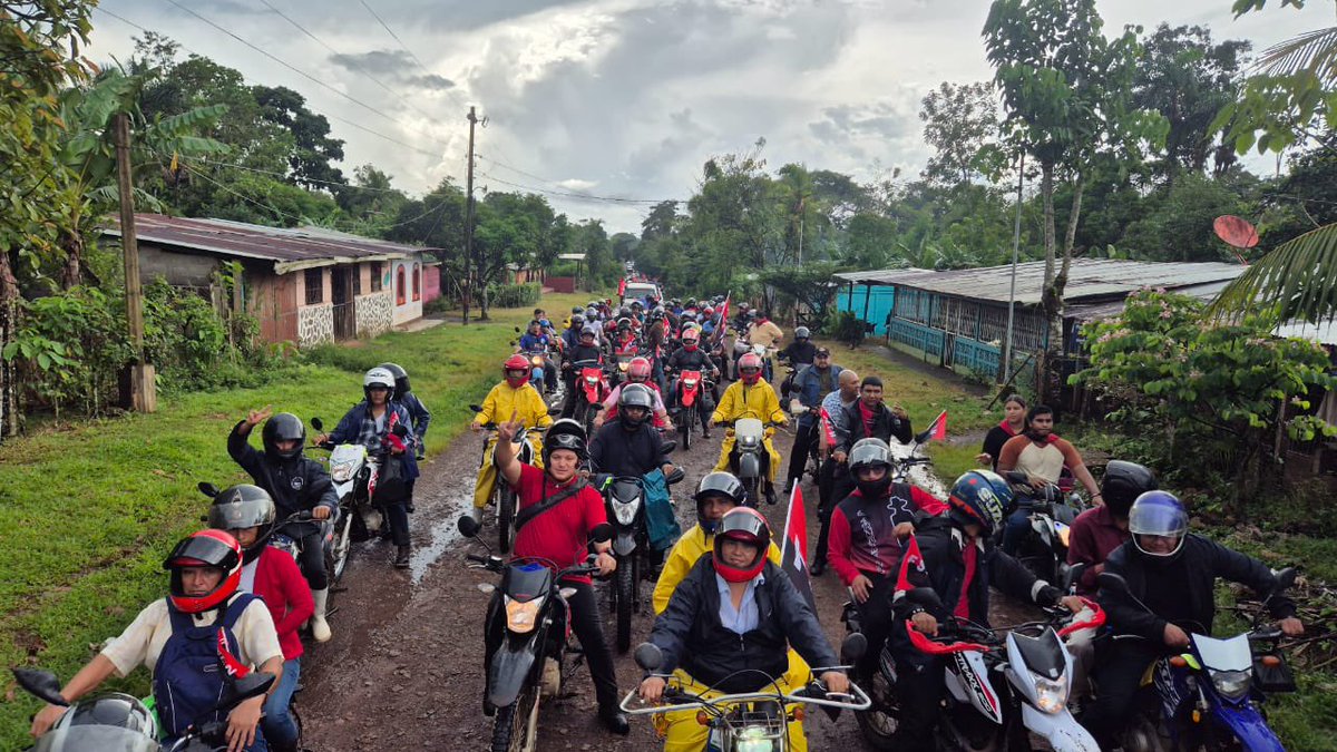 🏍️🎉 En el municipio de Nueva Guinea se vivió una alegre y vibrante Caravana Motorizada organizada por el Frente Sandinista de Liberación Nacional, celebrando con entusiasmo Julio Victorioso y avanzando con fuerza hacia el 46/19. ¡El pueblo sigue firme, unido y en victoria! ❤️🖤