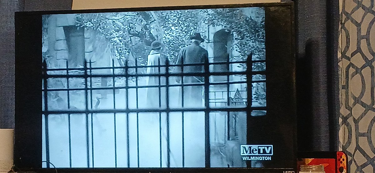 bloodybeautymfx's tweet photo. "Are you sure that you're not taking me into one of @ImbrugliaJim's baby oil parties?" #svengoolie #returnofthevampire https://t.co/K9YLkUGZwL