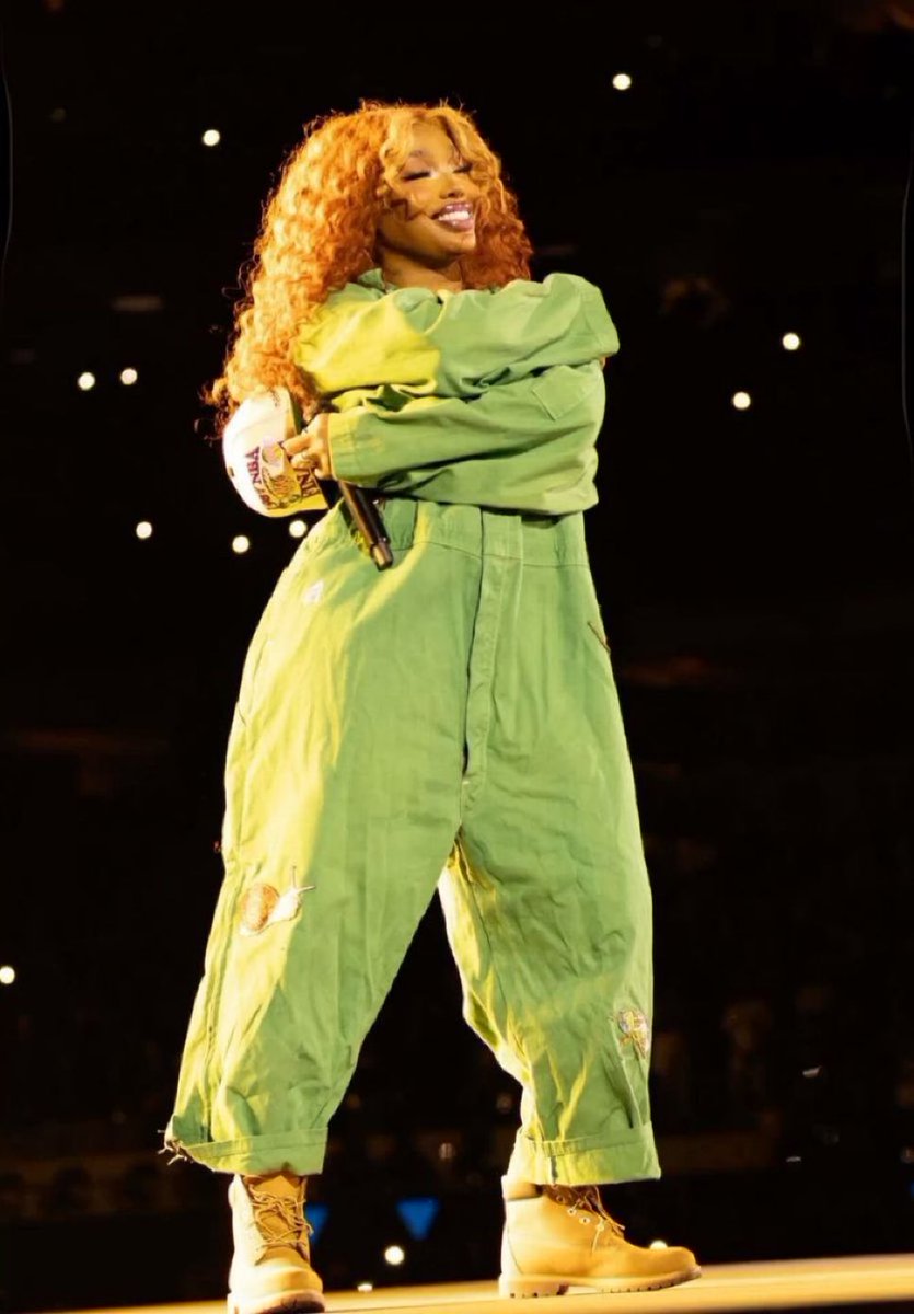 Sza places 10 Songs in the Top 500 Most Streamed Songs on Apple Music. 🔥

#73. “Snooze”
#90. “All The Stars”
#99. “Good Days”
#106. “Kiss Me More”
#180. “Love Galore”
#181. “Kill Bill”
#264. “The Weekend”
#322. “What Lovers Do”
#349. “Broken Clocks”
#414. “I Hate U”