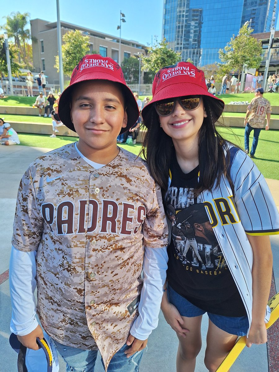 IVZAMA's tweet photo. #forthefaithful #sdpadres #sandiegopadres #mlb https://t.co/gZzAfcdytr