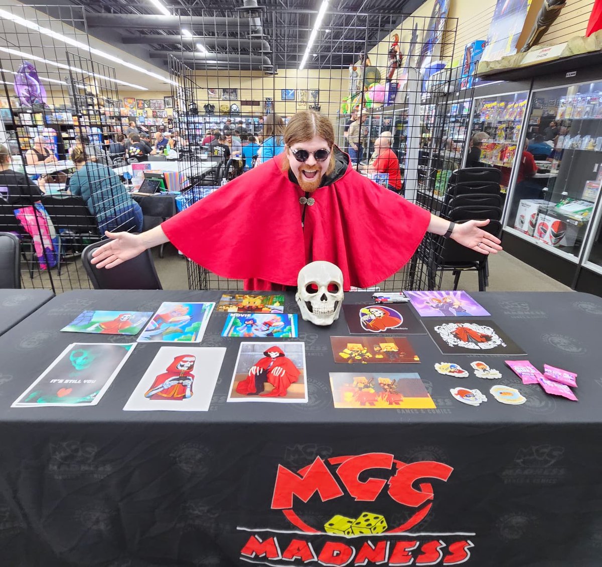 RedLichVO's tweet photo. Today was so much fun! ππβ¨οΈππ€
Thank you @madnessgamesandcomics for having us! Got to meet cool peeps, hang with frenz, and even make an intro video πΉπ
See y'all next time! π
#madnessgamesandcomics #voiceactors #animevoiceactors #aphmau #aphtwt #redlich #lichesbelike https://t.co/rNZW9POaaV