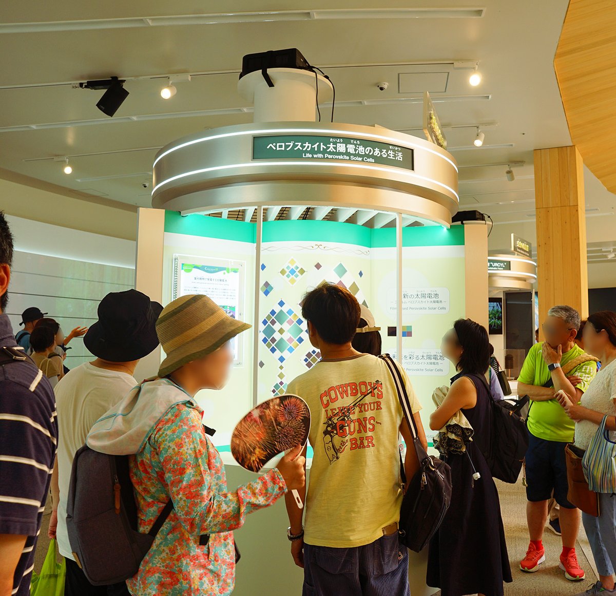 万博会場は大変盛況だそうです  
熱中症対策は万全でどうぞ！

#関西万博　#万博　#ペロブスカイト太陽電池　#エネコート　#次世代太陽電池