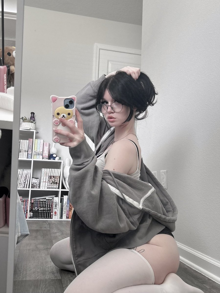 anabelle's tweet image. ur daydream