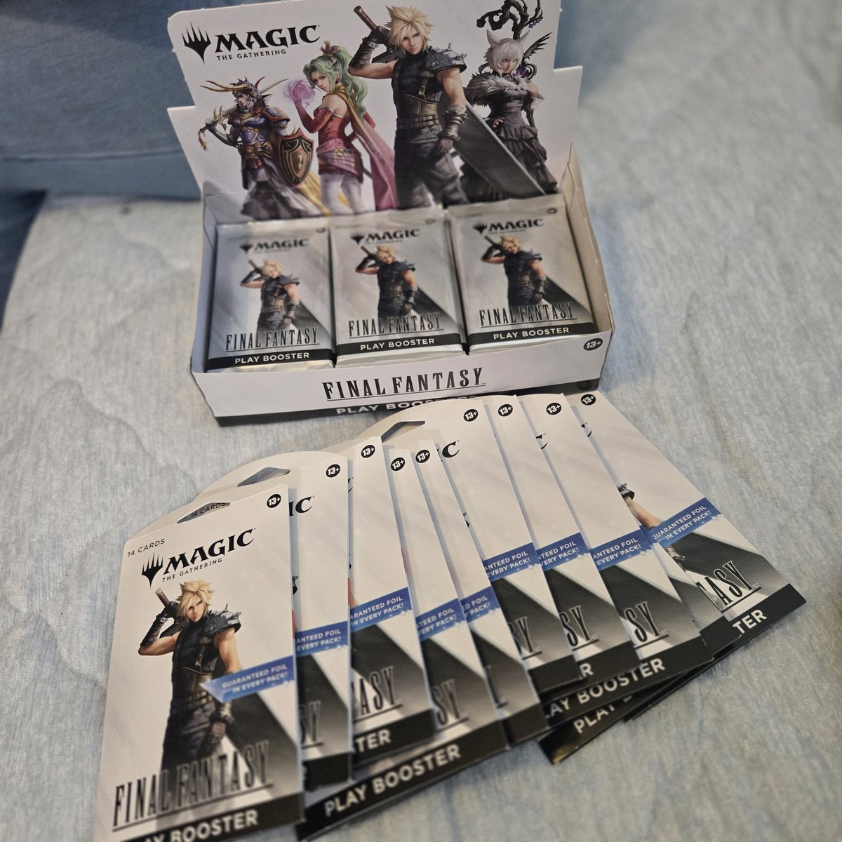 thundabunnies's tweet image. Replenishing our Card Pack Opening Redemption Box!