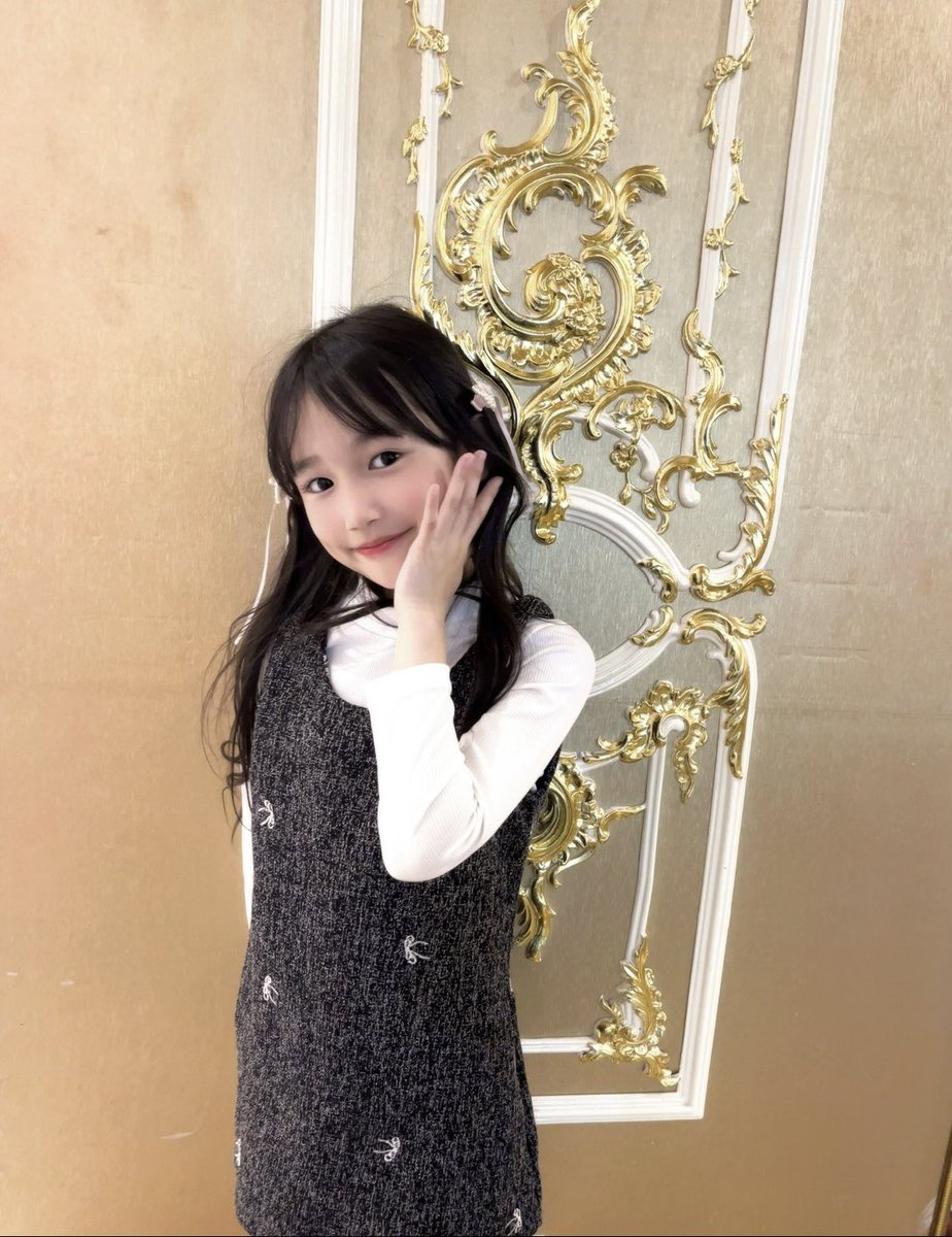 『新聞シンデレラ』見てくれましたか？🥰tiktokの方もYouTubeの方もコメントしてくださってありがとうございます💖

福岡の孫りあちゃんには笑いました😂

朝からほっこりありがとうございます(*ˊ꒳ˋ*)