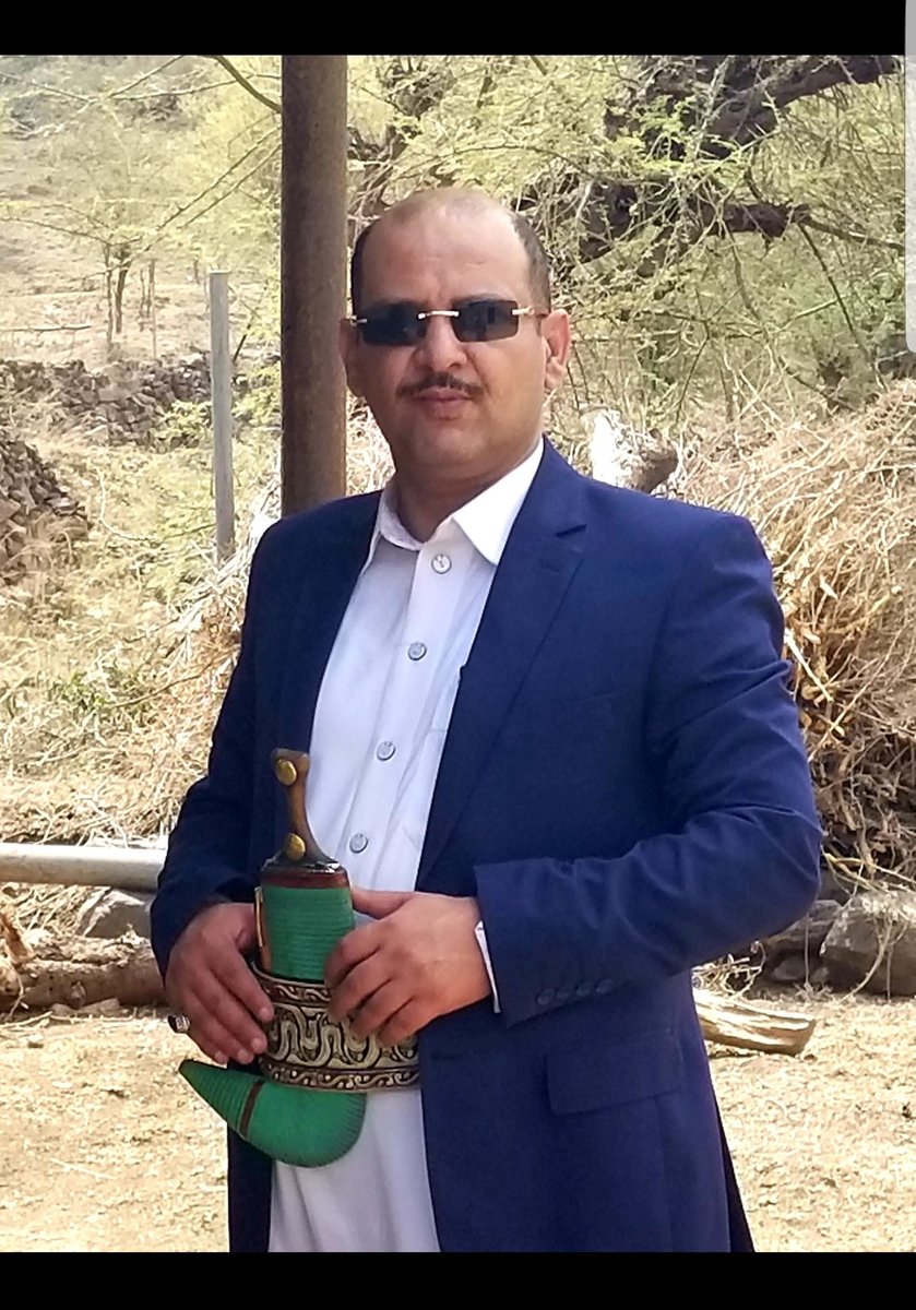 #إقالات !

كمواطنين أحرار ...
ومعارضين وطنيين ...
نطالب وندعوا ونرجوا القيادة إقالة محافظ ريمة ومدير أمنها ومحاسبتهم وكل من له يد فى قضية حنتوس !
ليس لأنهم قتله أو ظلمه أو أياً من مزاعم ودعاوى المرتزقة و المزايدين .

بل ...
لأنهم حمير أغبياء وليسوا رجال دولة🌷

ردّاد سعيد قاسم