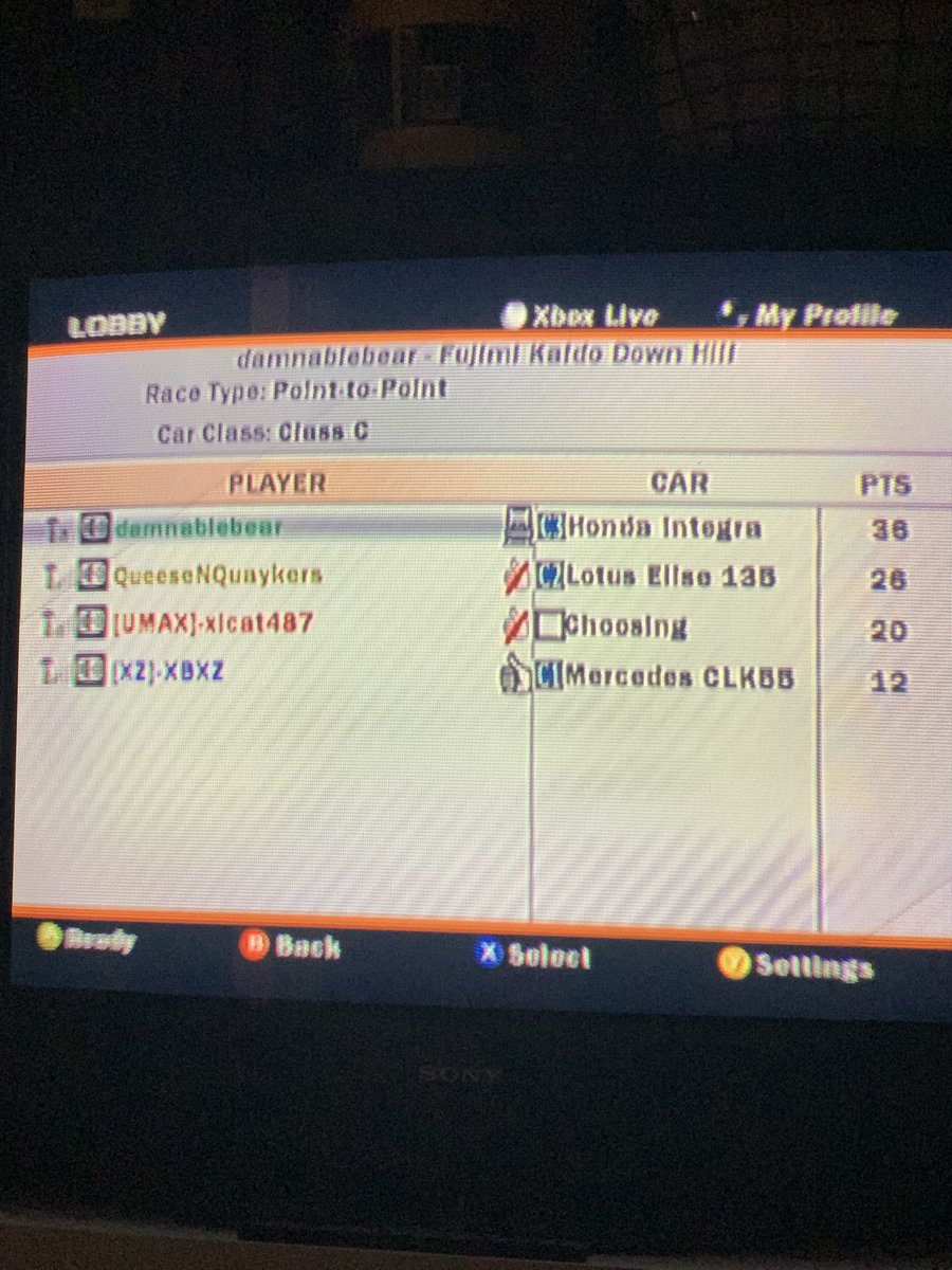 BlueBidyaGame's tweet image. It's 2025 and I'm playing og Xbox online with buds