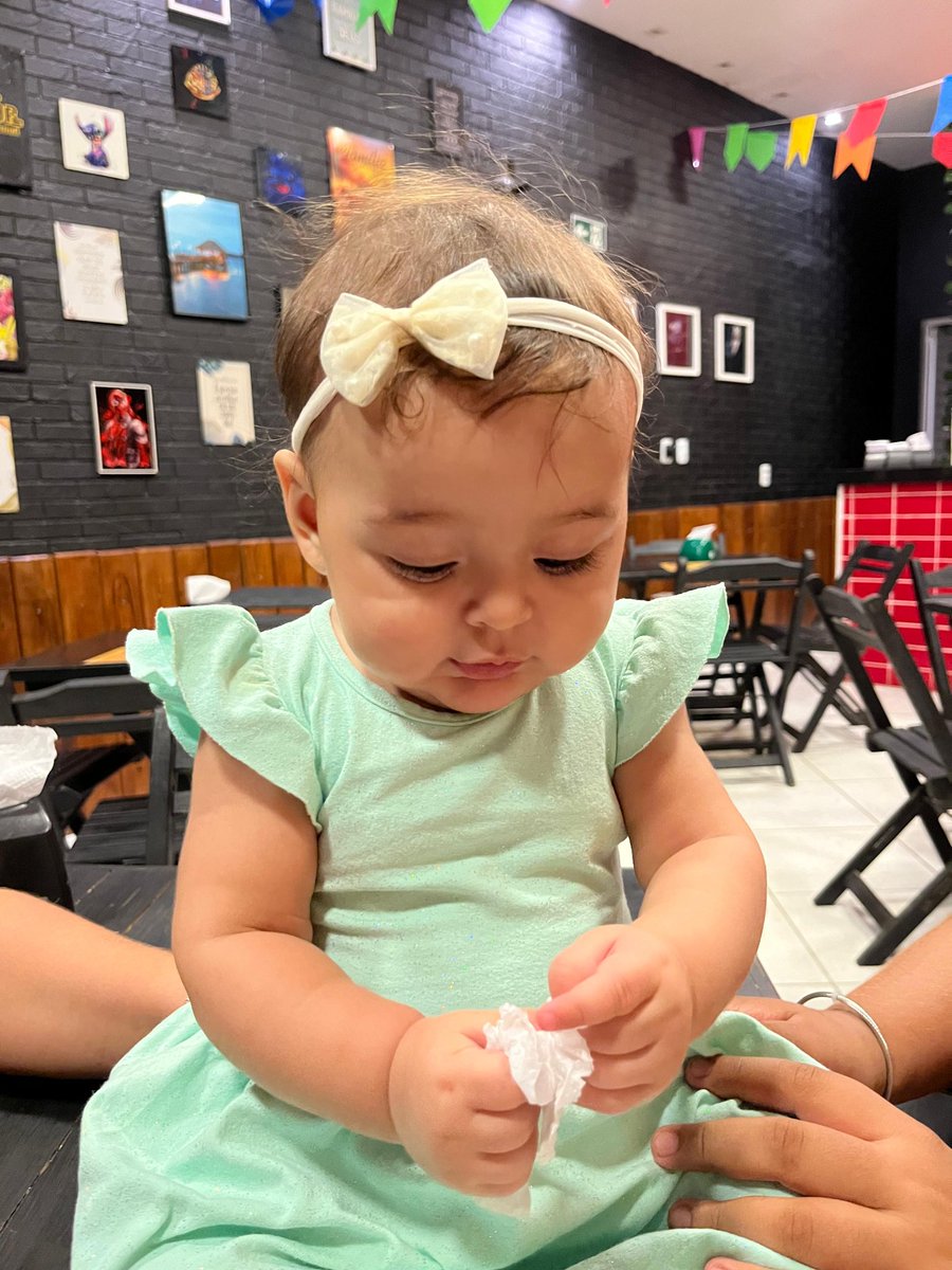 bbellyi's tweet photo. Como pode essa bebê tão linda ter nascido de mim 🤭💞 https://t.co/Jhk2vQM1sb