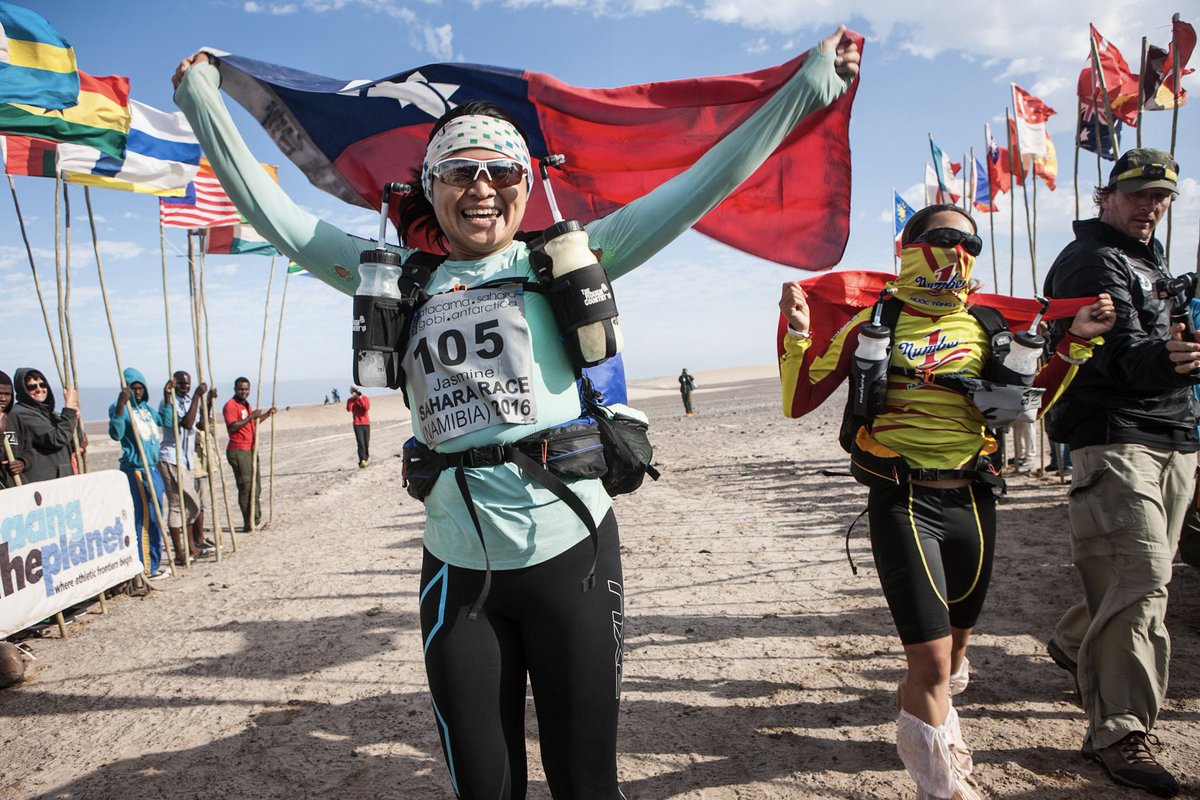 Congratulations to our three newest 4 Deserts Club members: Jasmine Lo, Dirk Diemont, and Szilvia Lubics! It’s been a long time in the making for all three, and it was a pleasure seeing their longtime 4 Deserts Club dreams manifest at the Gobi March this past week.