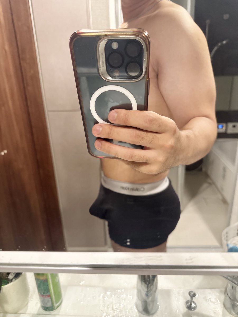 David(T) (@joonhadavid) on Twitter photo 