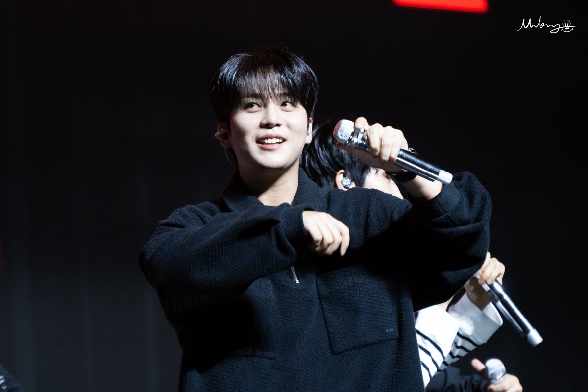 mickey_oooo1012's tweet image. 250706 사첵
☺️

#종호 #JONGHO #에이티즈 #ATEEZ