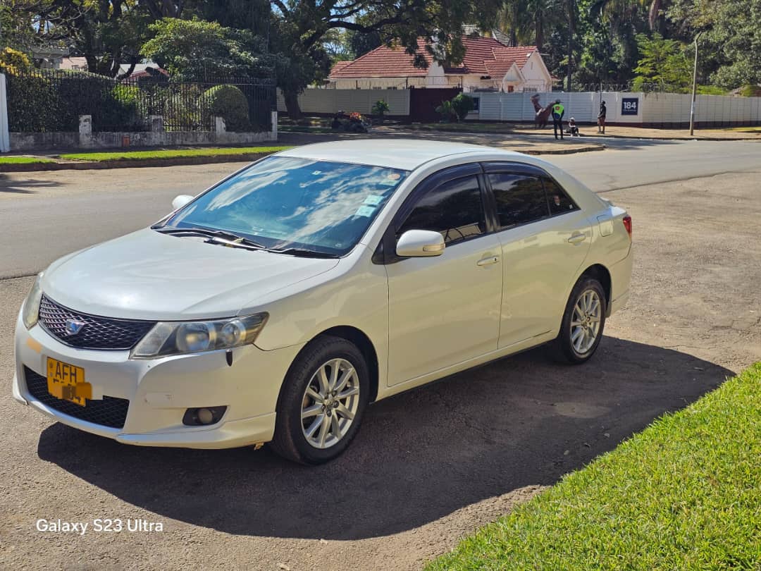 Toyota Allion A120
2008 Model
Automatic 
Push To start
Fabric interior 
101.000kms
Reverse Camera 
Price $9000 usd negotiable

App or call +263784984104