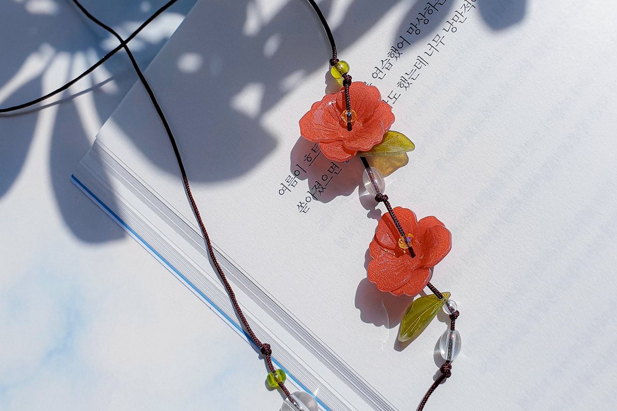 Movement tweet media