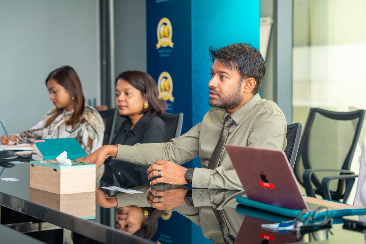 MMPRC met with the British High Commission today to discuss exciting opportunities for collaboration! We explored new ways to diversify the Maldives' unique tourism offerings and strengthen its appeal to UK visitors, while also supporting the High Commission's flagship events.