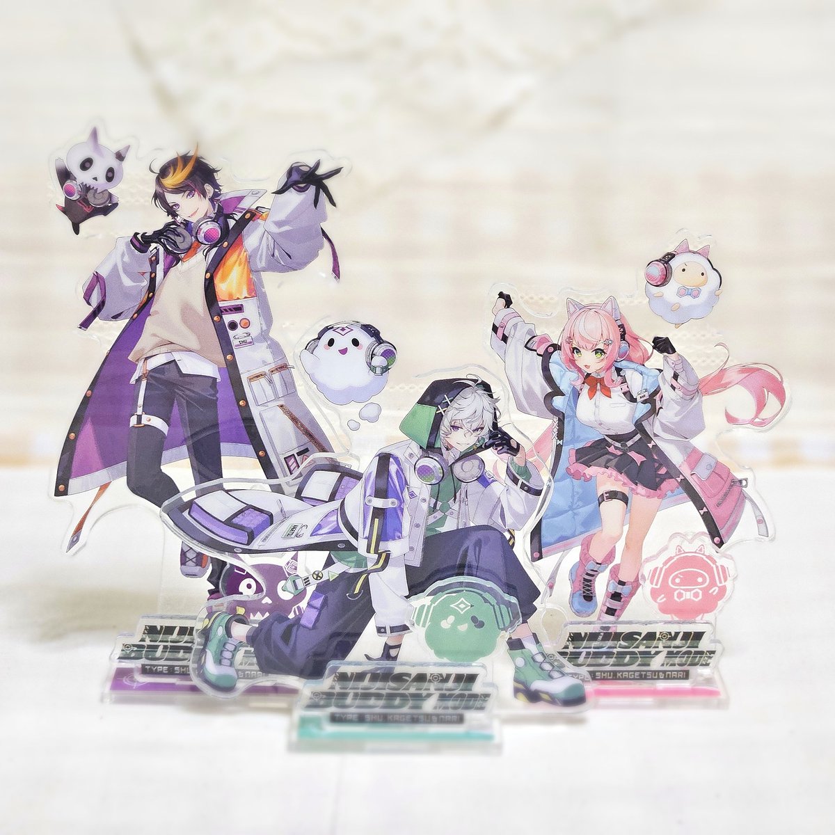 はやくん　 やみくもやんグッズありがとう〜🥳🥳🥳 3人のアクスタを並べると最高の