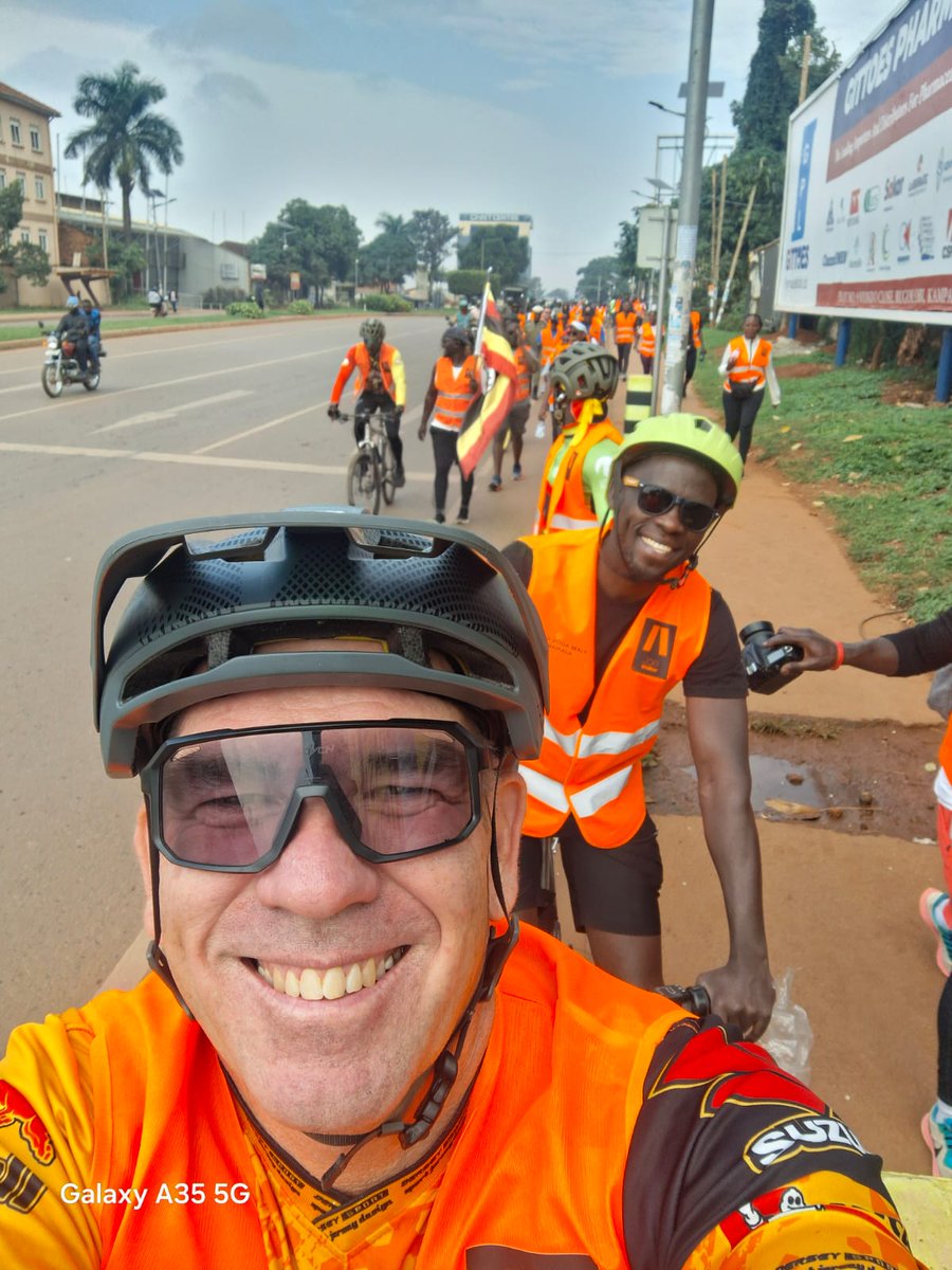 OWINY hakim (@owiny123) on Twitter photo We joined <a href="/Akeda4/">Joseph Beyanga Joe Walker</a> #JoeWalker with partners in sensitizing boda boda riders on Safe Road Use.
Roads are the lifeline of our economy and the backbone of community prosperity.
Ensuring their safety is a public health, and social economic imperative.
Lets make our roads safe We joined <a href="/Akeda4/">Joseph Beyanga Joe Walker</a> #JoeWalker with partners in sensitizing boda boda riders on Safe Road Use.
Roads are the lifeline of our economy and the backbone of community prosperity.
Ensuring their safety is a public health, and social economic imperative.
Lets make our roads safe
