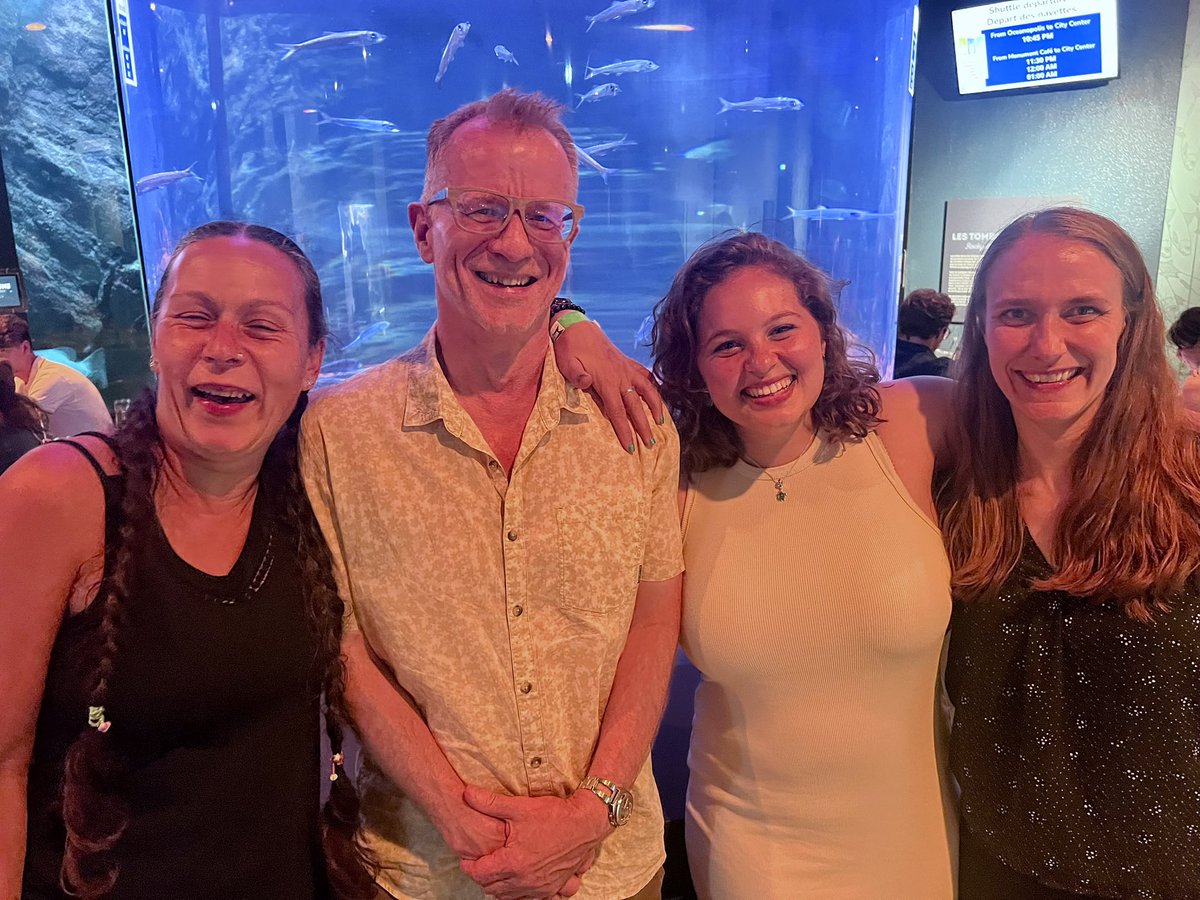 Dina_Simons_Sci's tweet image. ITRS 2025 ✅ 🌊 This week has been one of the best of my entire PhD. I met so many fantastic scientists doing meaningful work—and managed some well-needed exploring after sitting at a desk for so long. All my academic role models in one room? Amazing.
#ITRS2025 #ITRS25