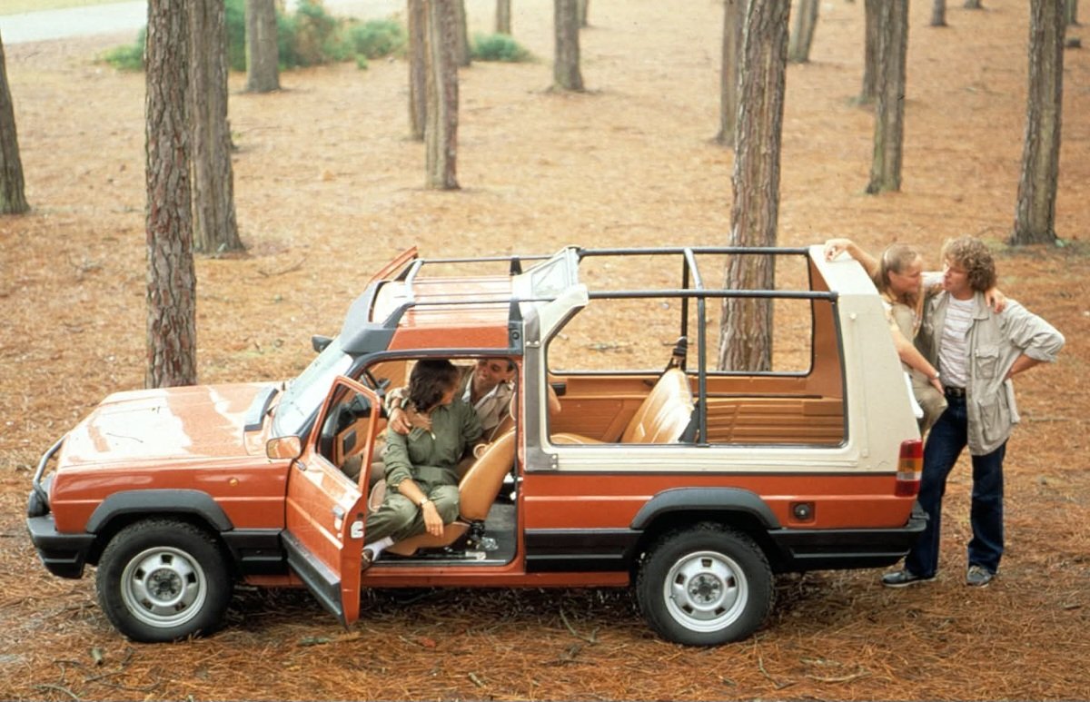 GeorgeCochrane1's tweet photo. Today's #SimcaSunday #Simca #Matra #MatraSimca #Rancho Caption Competition
1 - There is no prize
2 - I accept no responsibility for any/all responses https://t.co/rSKHx8ZpnU