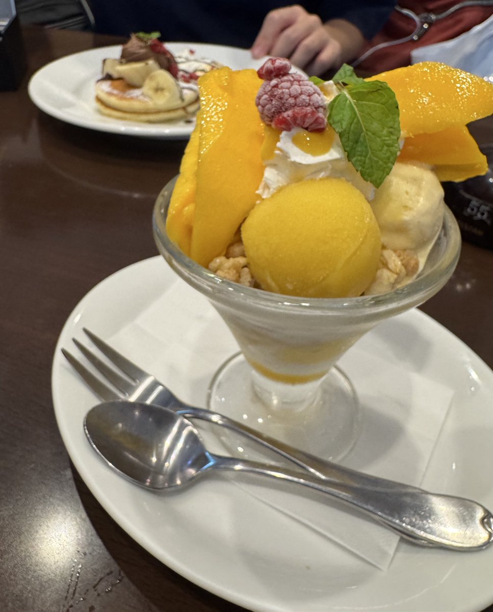 どこそこあそこ?見つからないぜ
パパイヤ マンゴー ココ☆ナツ！

デニーズのマンゴー🥭久々に食べた😋