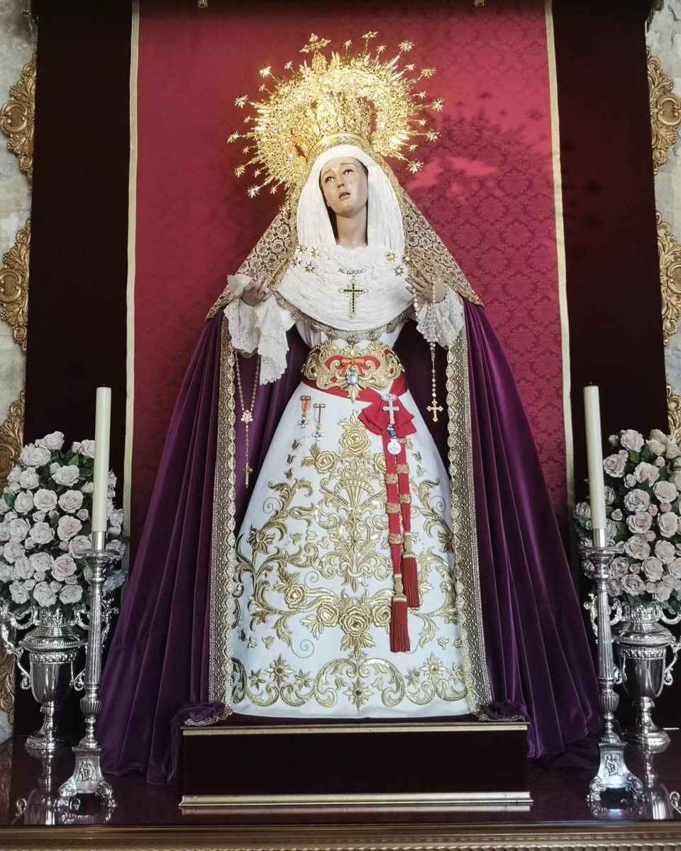 𝐕𝐄𝐒𝐓𝐈𝐌𝐄𝐍𝐓𝐀  |   Así amanecen nuestros Sagrados Titulares esta soleada mañana de domingo, ataviados para la Solemne Fiesta de Estatutos de nuestra Cofradía. 

#humildadyrosariobaeza #Baeza #doloresdelrosariobaeza  #PorSiempreRosario #vestimenta #humildadbaeza