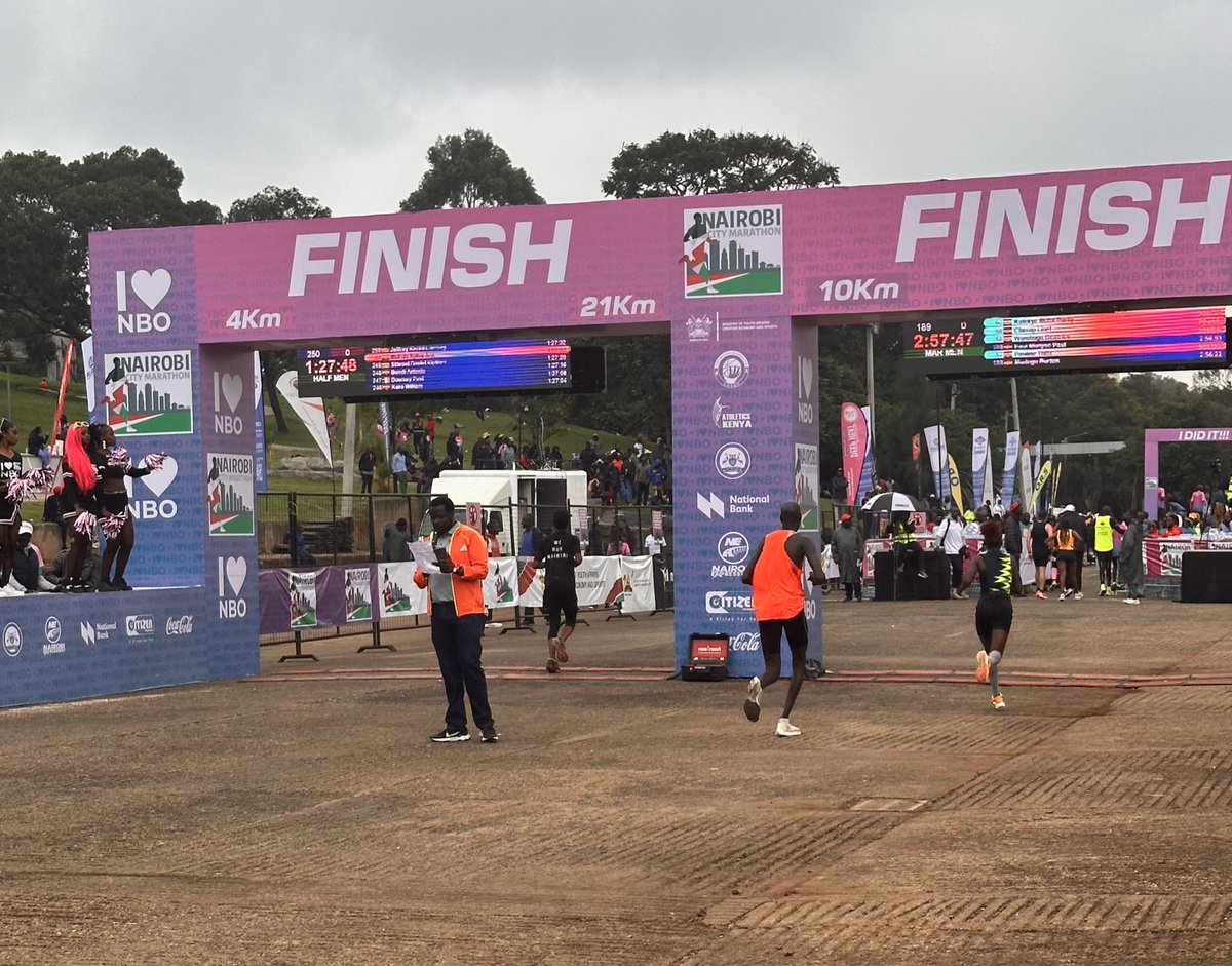 TheLandAlliance's tweet photo. CIFOR-ICRAF at the#NairobiCityMarathon.
Our team is running for climate action, clean air, and the power of trees to cool our planet. πππΎββοΈπ³
#RunForClimate #TreesPeoplePlanet https://t.co/SZ0kTC0Piw