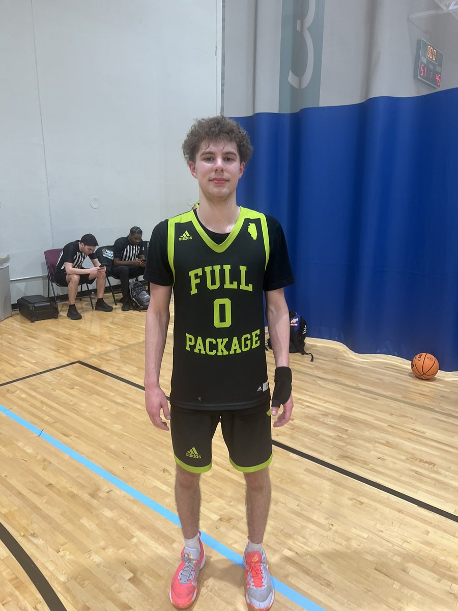 Big Tim (@tdc200) on Twitter photo Class of 2026 6’3” point guard <a href="/LoganLuxem/">Logan Luxem</a> of <a href="/FPbasketball/">Full Package</a> 17U Black had 13 points and double digit assists in blowout win over <a href="/3ssbRose/">Team Rose 3SSB🌹</a> . Exquisite passer especially in transition off penetration. <a href="/HerseyBball/">Hersey Boys Basketball</a> product. #prephoopsiltuneup <a href="/PrepHoopsIL/">Prep Hoops Illinois</a> Class of 2026 6’3” point guard <a href="/LoganLuxem/">Logan Luxem</a> of <a href="/FPbasketball/">Full Package</a> 17U Black had 13 points and double digit assists in blowout win over <a href="/3ssbRose/">Team Rose 3SSB🌹</a> . Exquisite passer especially in transition off penetration. <a href="/HerseyBball/">Hersey Boys Basketball</a> product. #prephoopsiltuneup <a href="/PrepHoopsIL/">Prep Hoops Illinois</a>